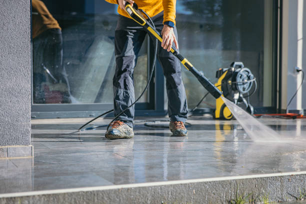 Best Commercial Pressure Washing  in Holmen, WI