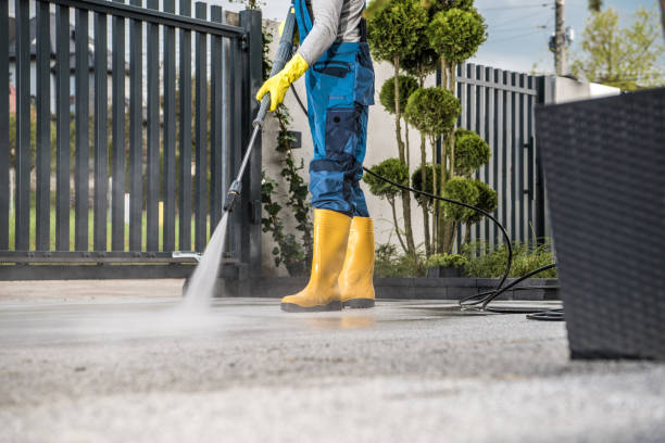 Best Pressure Washing Services for Businesses  in Holmen, WI